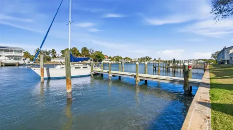 318 Windrush Boulevard Indian Rocks Beach FL 33785