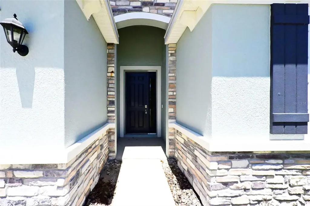 17915 Cantarina Cove Lakewood Ranch FL 34211