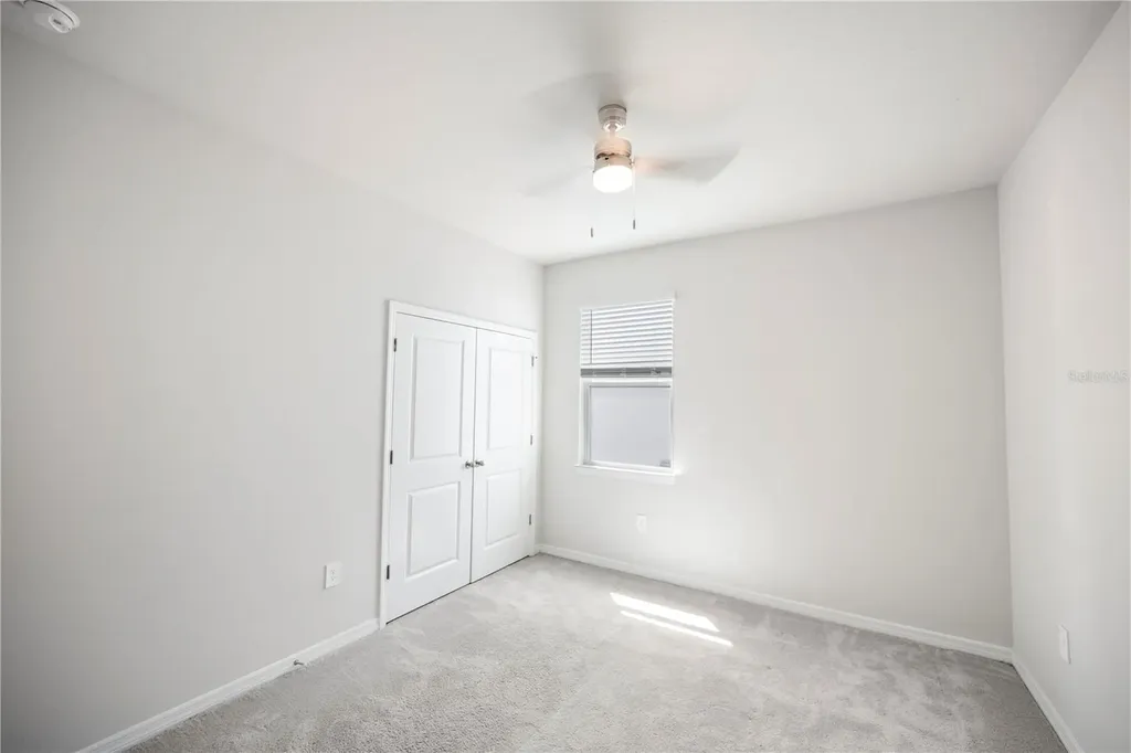 17915 Cantarina Cove Lakewood Ranch FL 34211