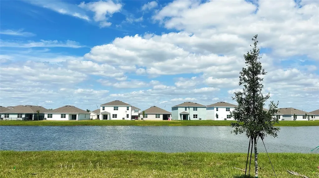 17915 Cantarina Cove Lakewood Ranch FL 34211