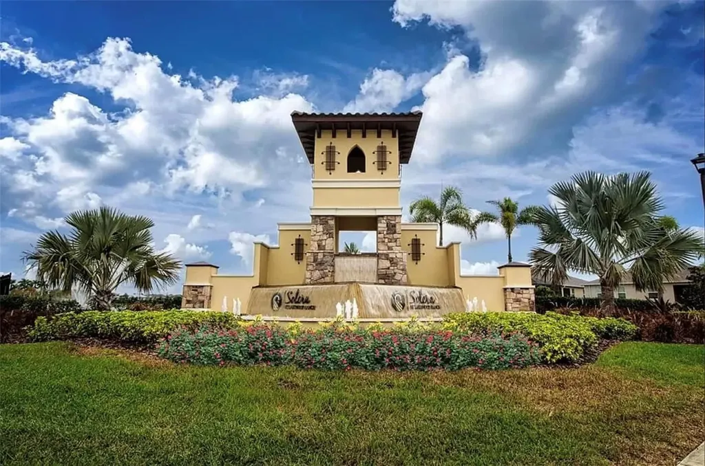 17915 Cantarina Cove Lakewood Ranch FL 34211
