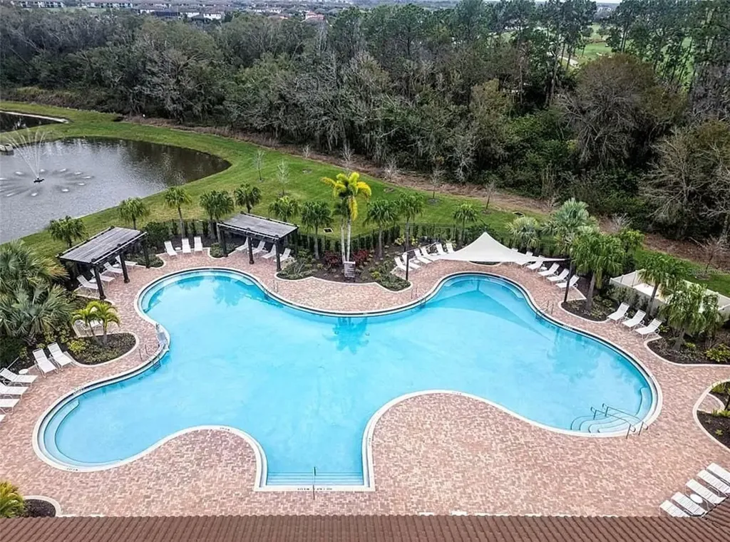 17915 Cantarina Cove Lakewood Ranch FL 34211