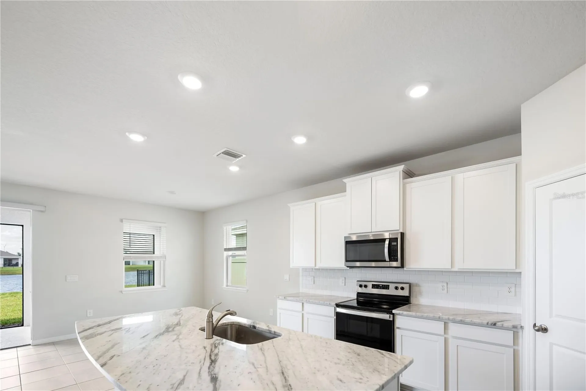 17915 Cantarina Cove Lakewood Ranch FL 34211