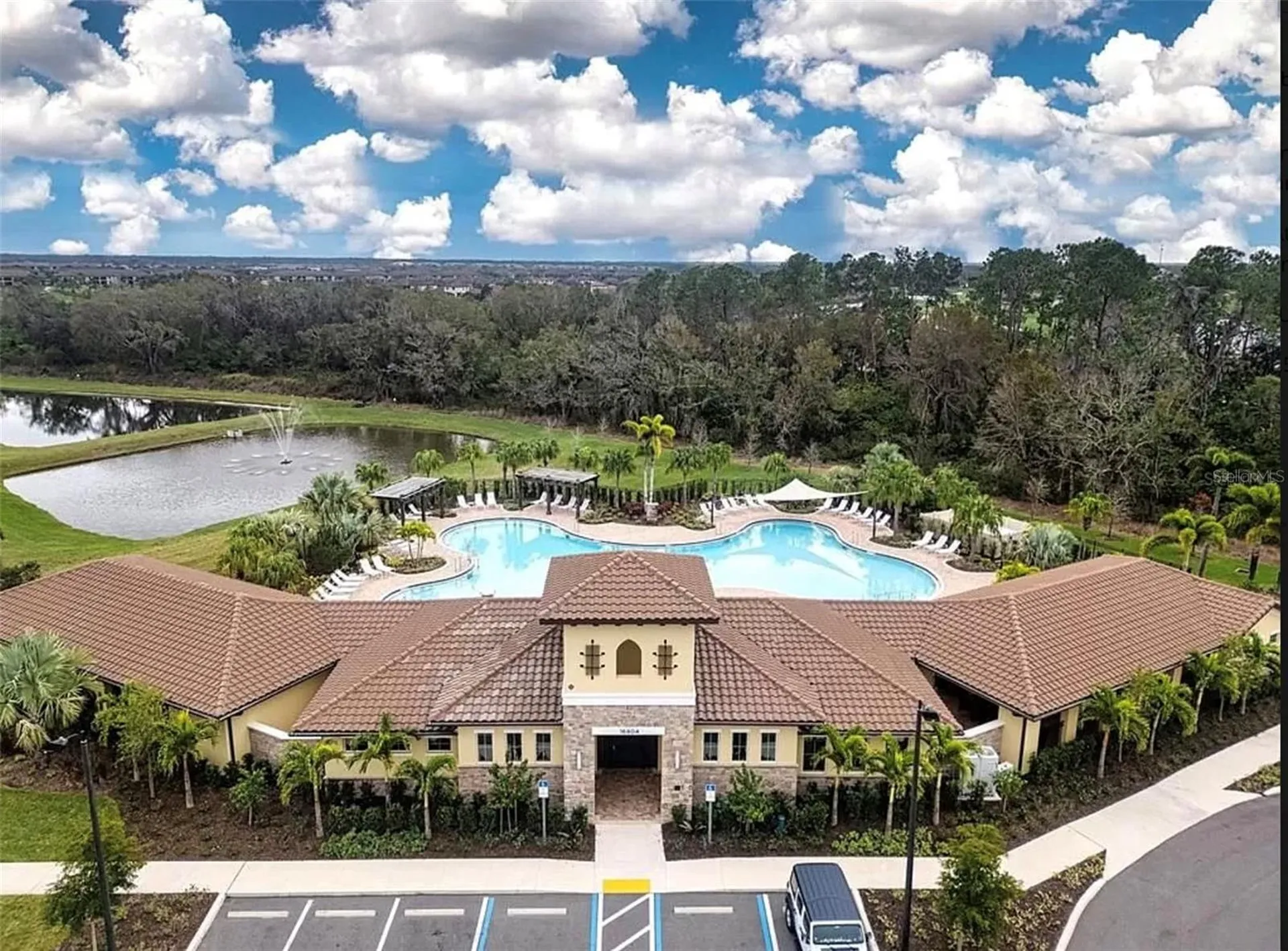 17915 Cantarina Cove Lakewood Ranch FL 34211