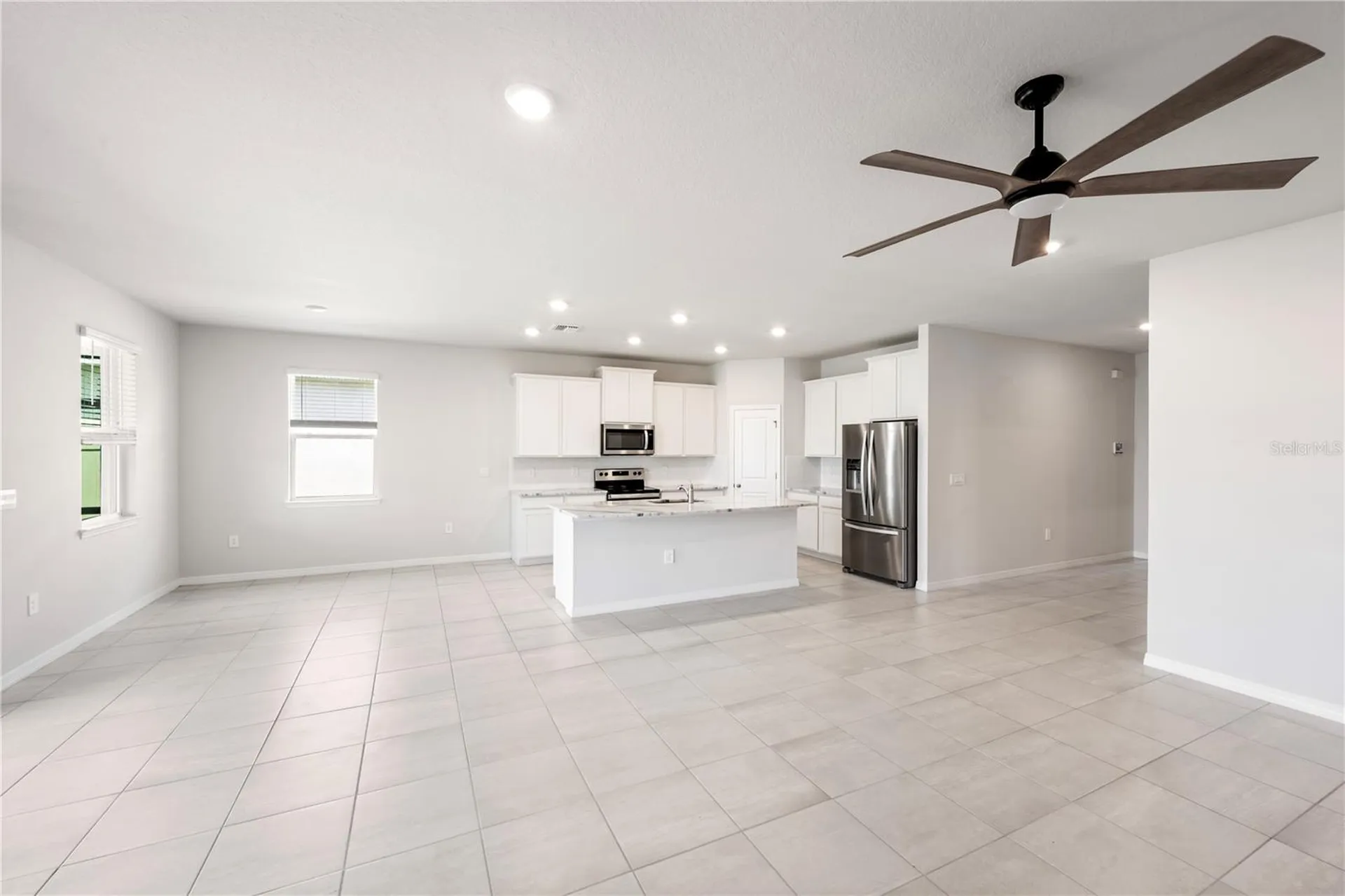 17915 Cantarina Cove Lakewood Ranch FL 34211