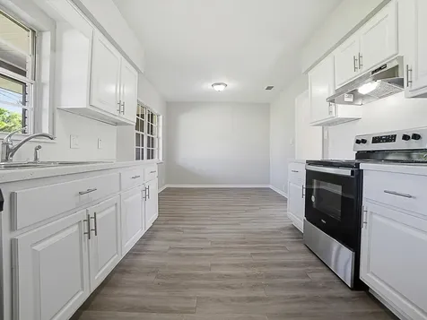 5 Oak Street Yalaha FL 34797