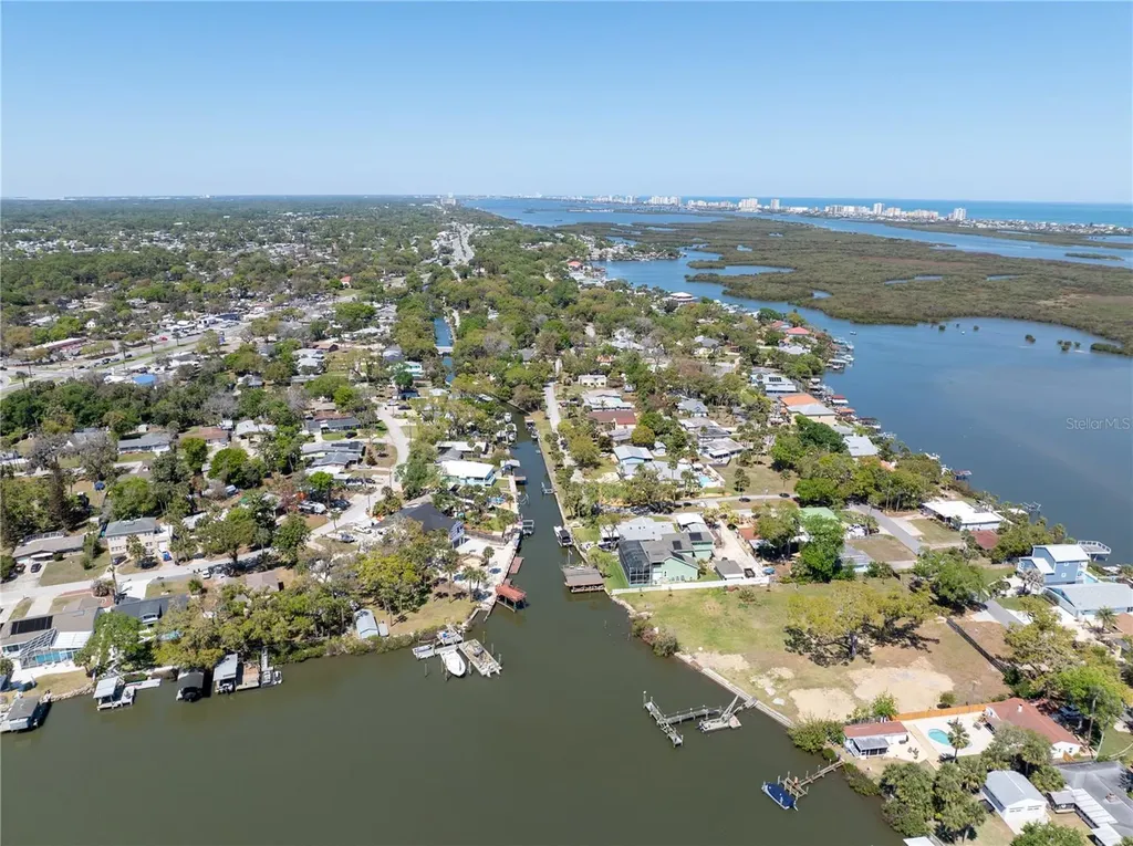 69 E Bayshore Drive Port Orange FL 32127