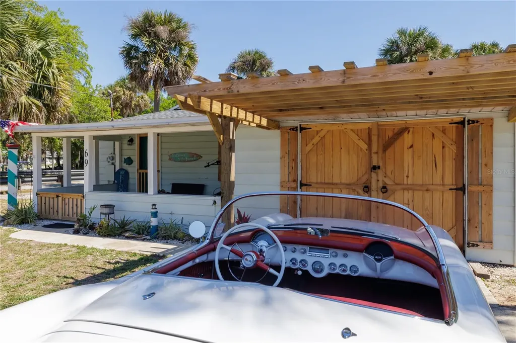 69 E Bayshore Drive Port Orange FL 32127