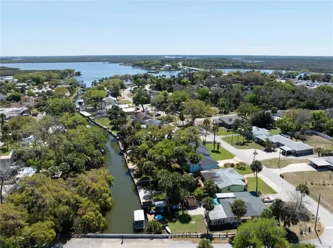 69 E Bayshore Drive Port Orange FL 32127