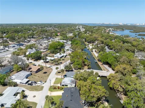 69 E Bayshore Drive Port Orange FL 32127