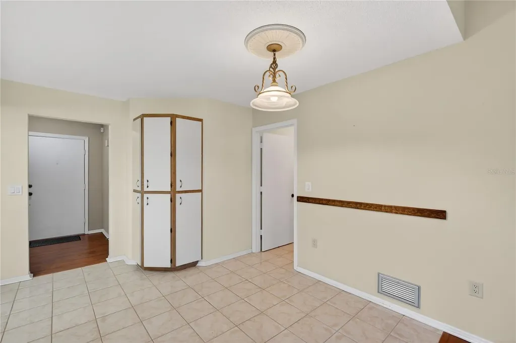 5852 Lincoln Road Venice FL 34293