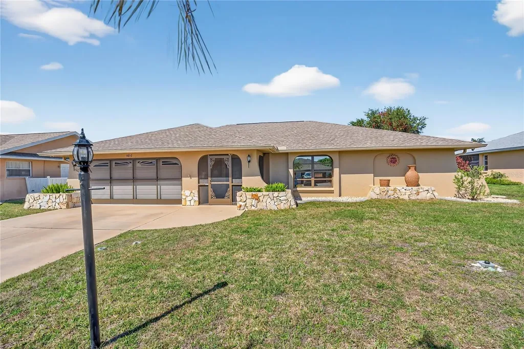 5852 Lincoln Road Venice FL 34293