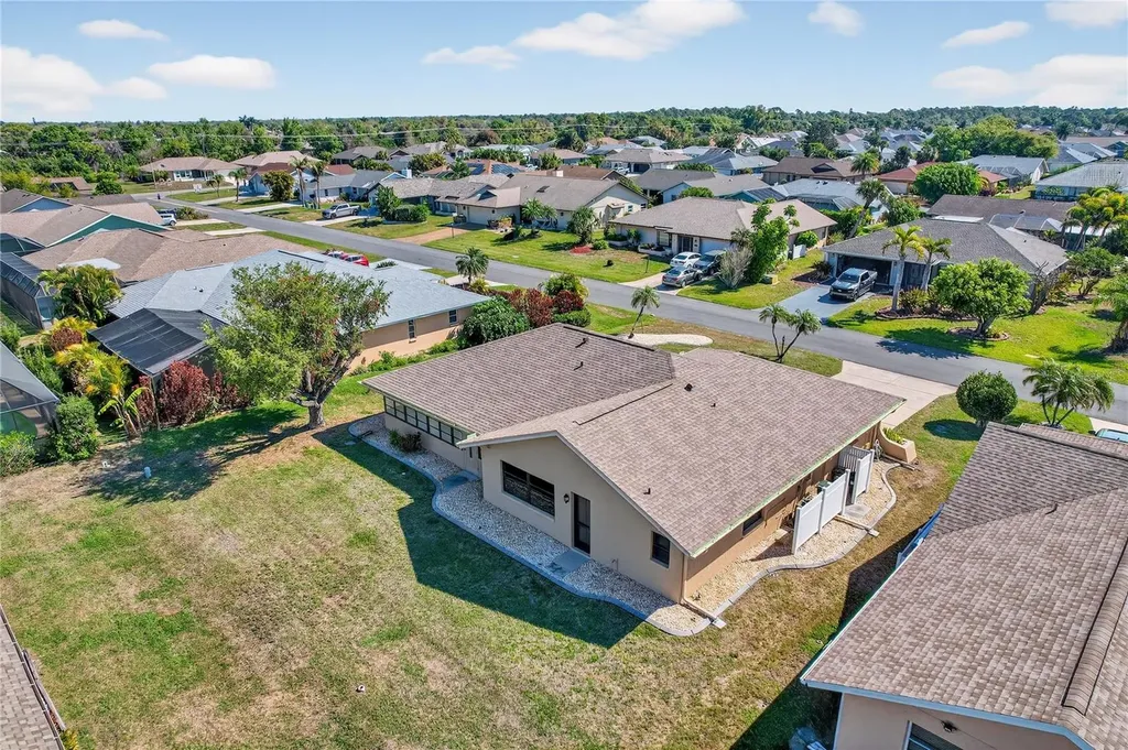 5852 Lincoln Road Venice FL 34293