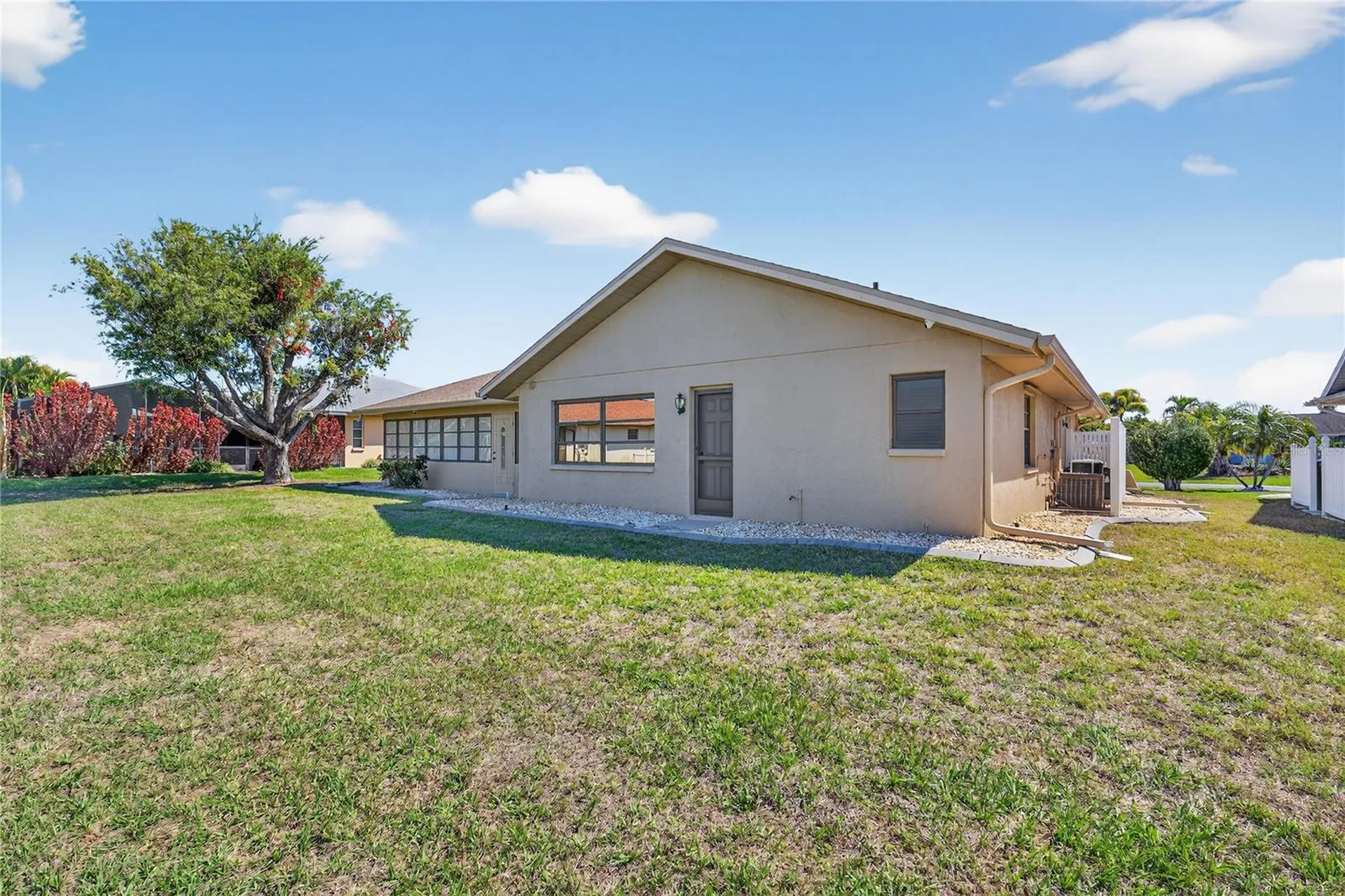 5852 Lincoln Road Venice FL 34293
