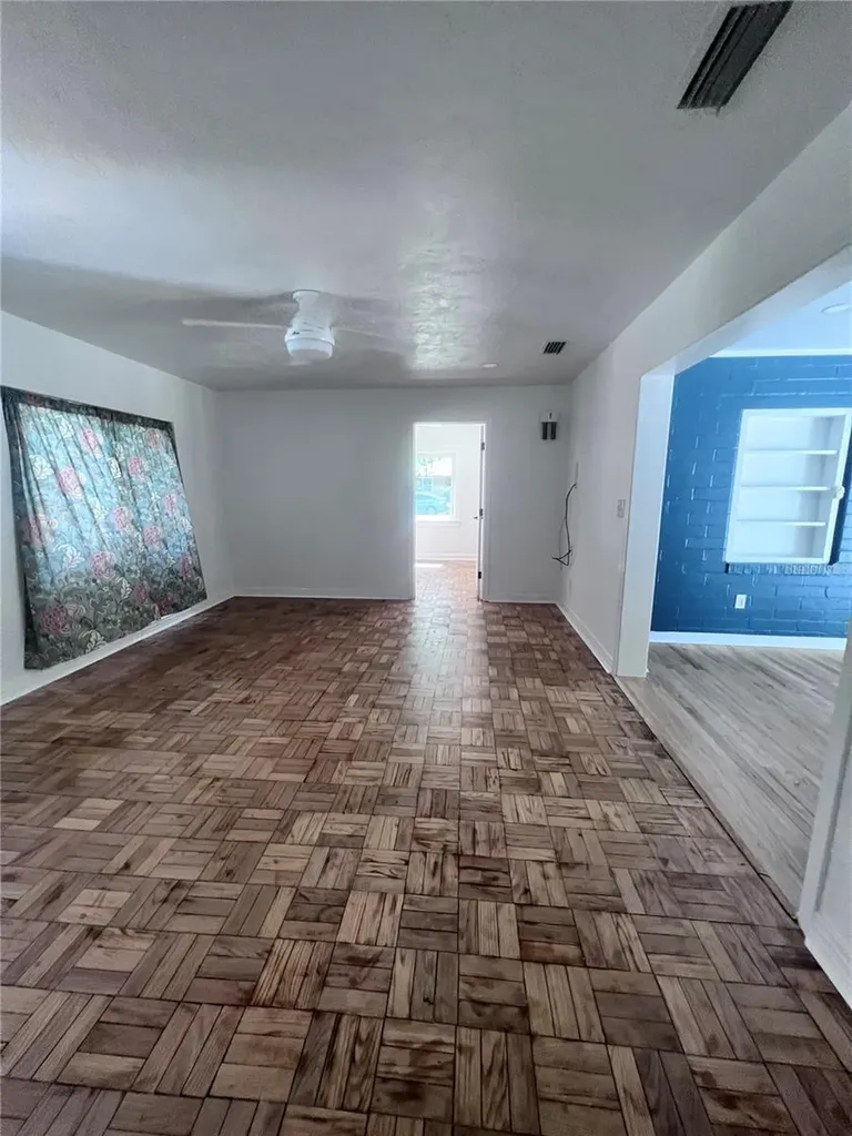 2707 NW 4th Avenue Gainesville FL 32607