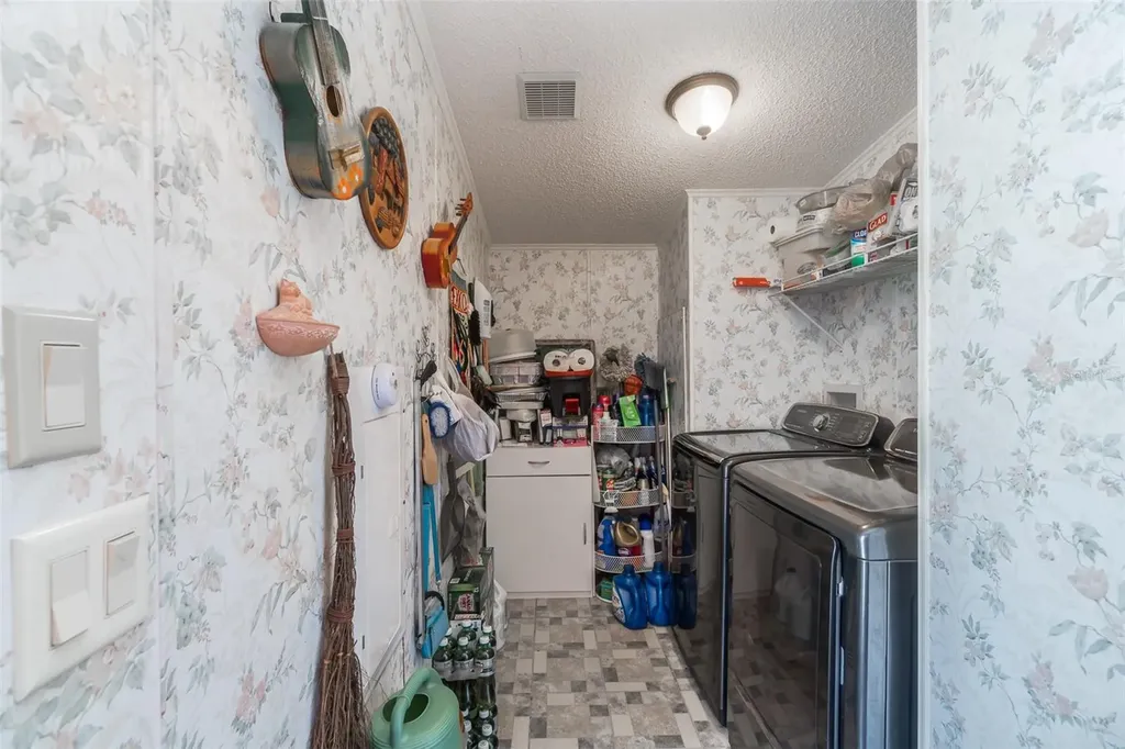 14926 Douglas Street Dade City FL 33525