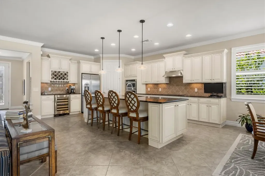 6124 Abaco Drive Sarasota FL 34238