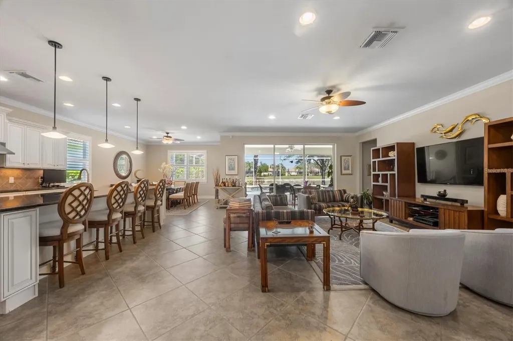 6124 Abaco Drive Sarasota FL 34238