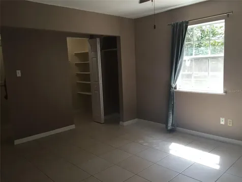 102 NW 24th Street Gainesville FL 32607