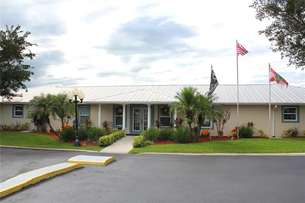 9 Plantation Avenue Debary FL 32713