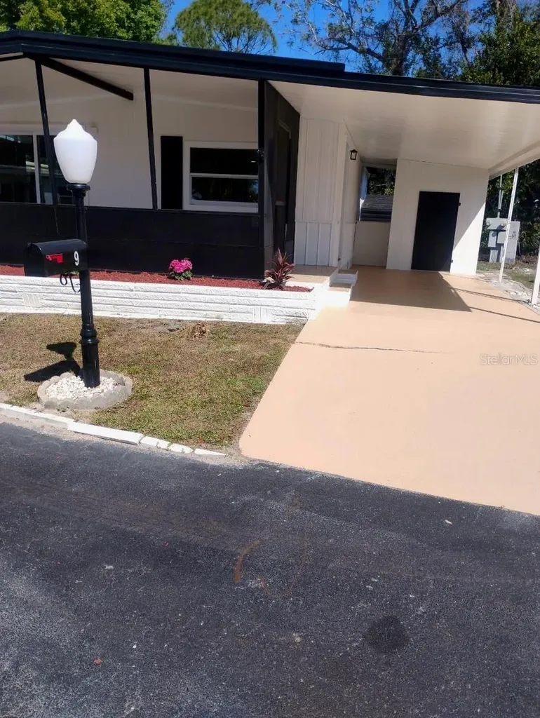9 Plantation Avenue Debary FL 32713