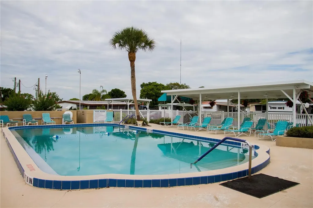 9 Plantation Avenue Debary FL 32713