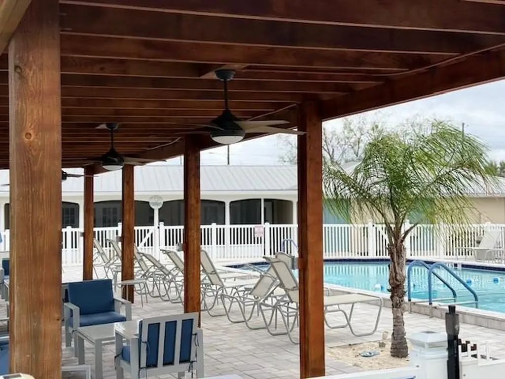 9 Plantation Avenue Debary FL 32713