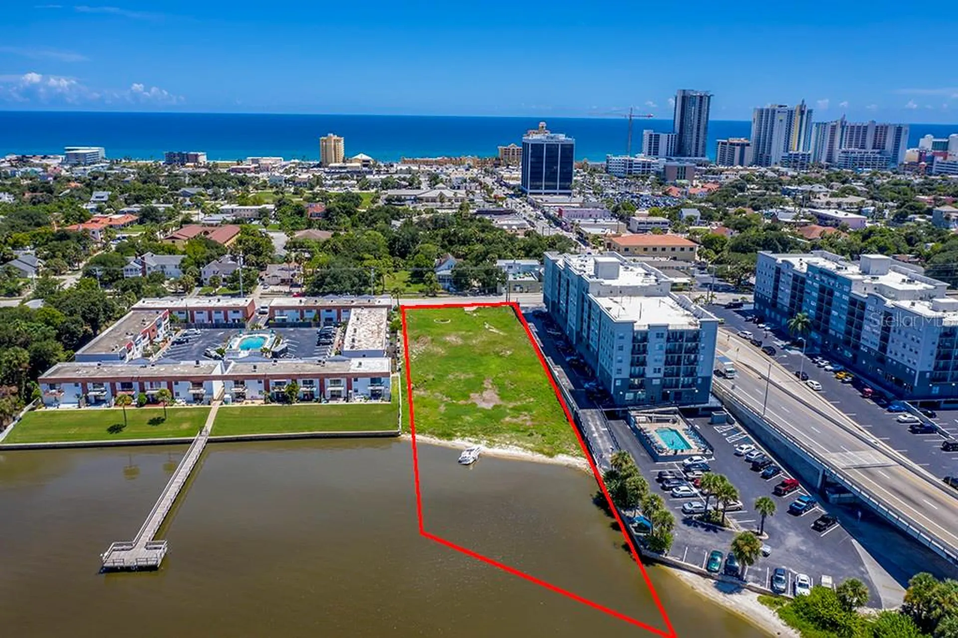 613 Halifax Avenue Daytona Beach FL 32118