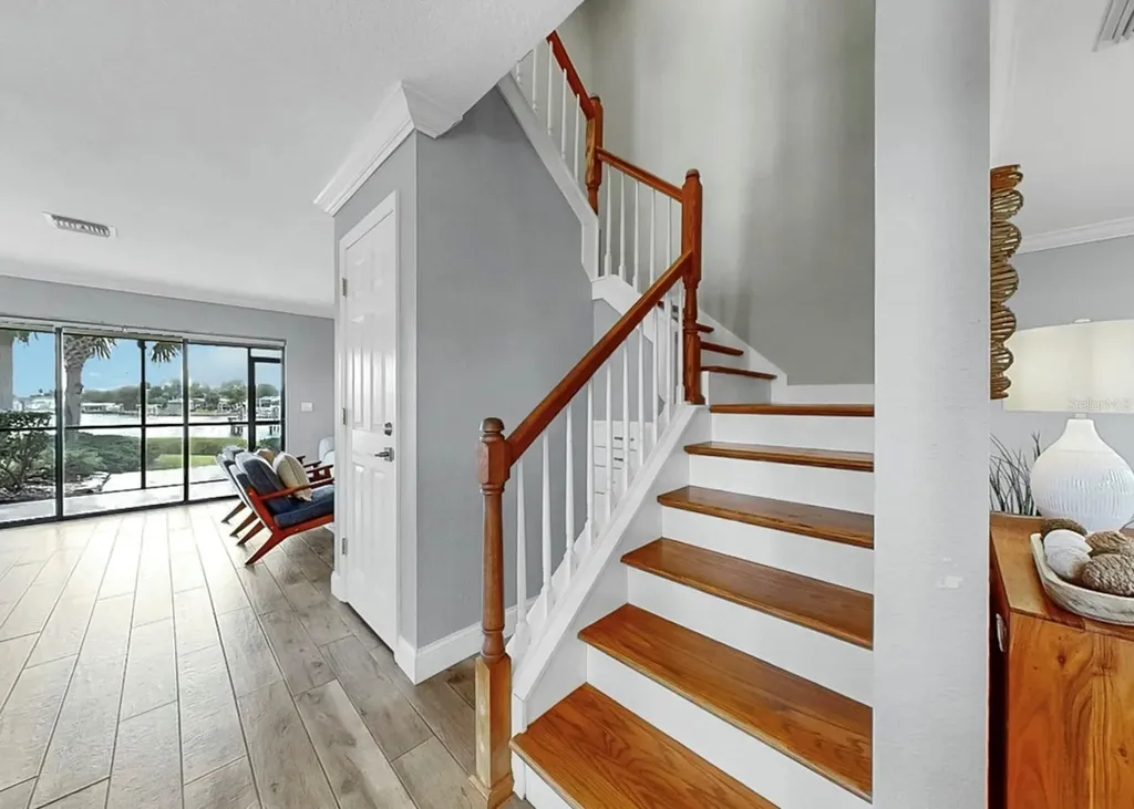 626 Yardarm Drive Apollo Beach FL 33572