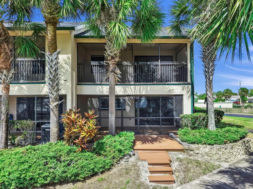 626 Yardarm Drive Apollo Beach FL 33572