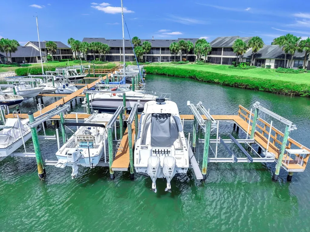 626 Yardarm Drive Apollo Beach FL 33572