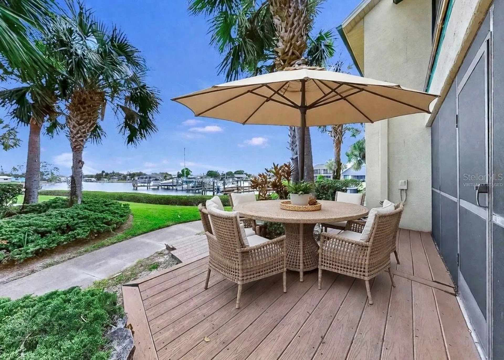 626 Yardarm Drive Apollo Beach FL 33572