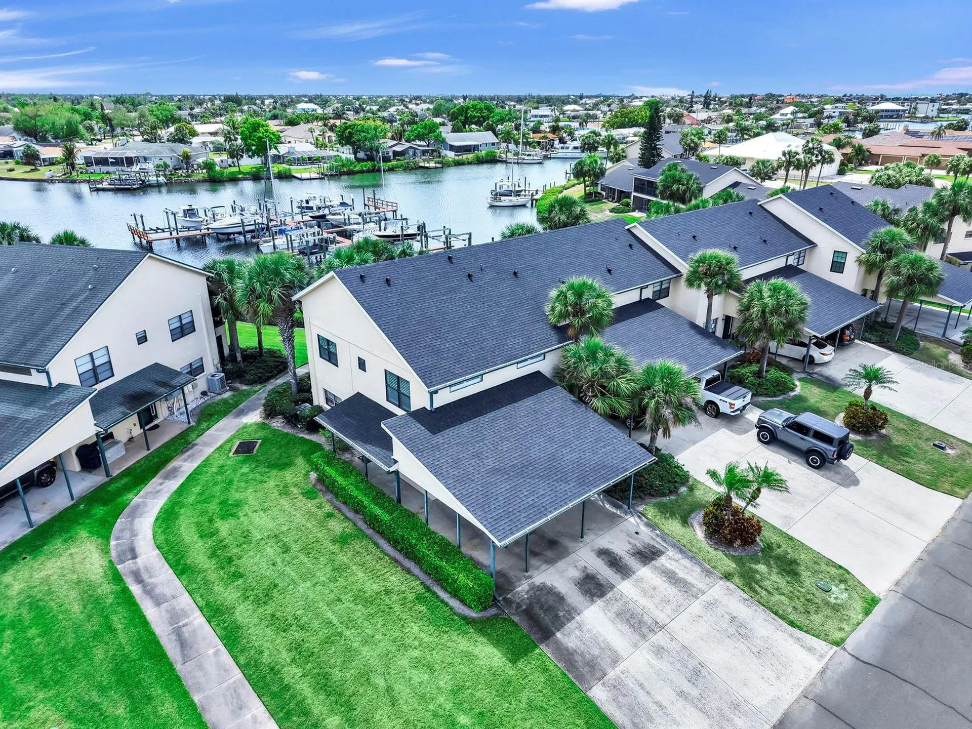 626 Yardarm Drive Apollo Beach FL 33572