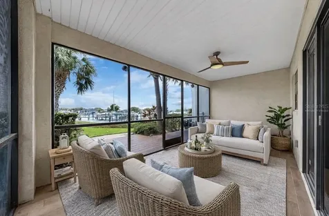 626 Yardarm Drive Apollo Beach FL 33572