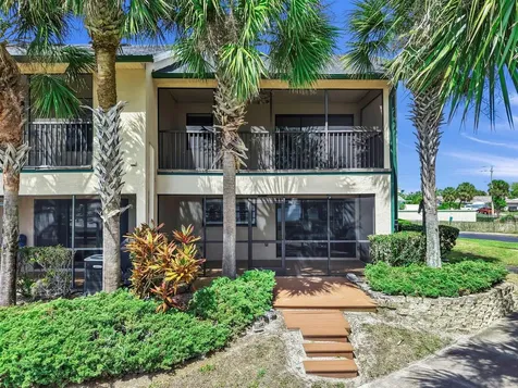 626 Yardarm Drive Apollo Beach FL 33572