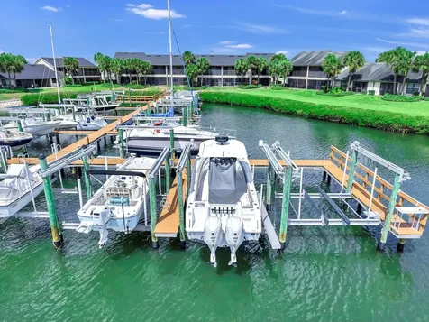 626 Yardarm Drive Apollo Beach FL 33572