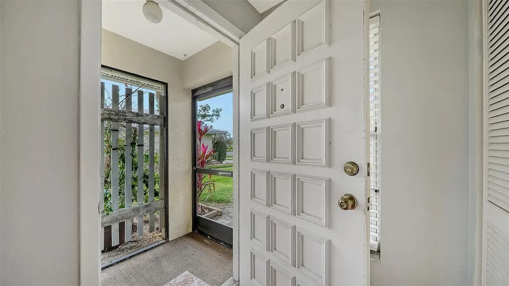 4103 Center Gate Boulevard Sarasota FL 34233