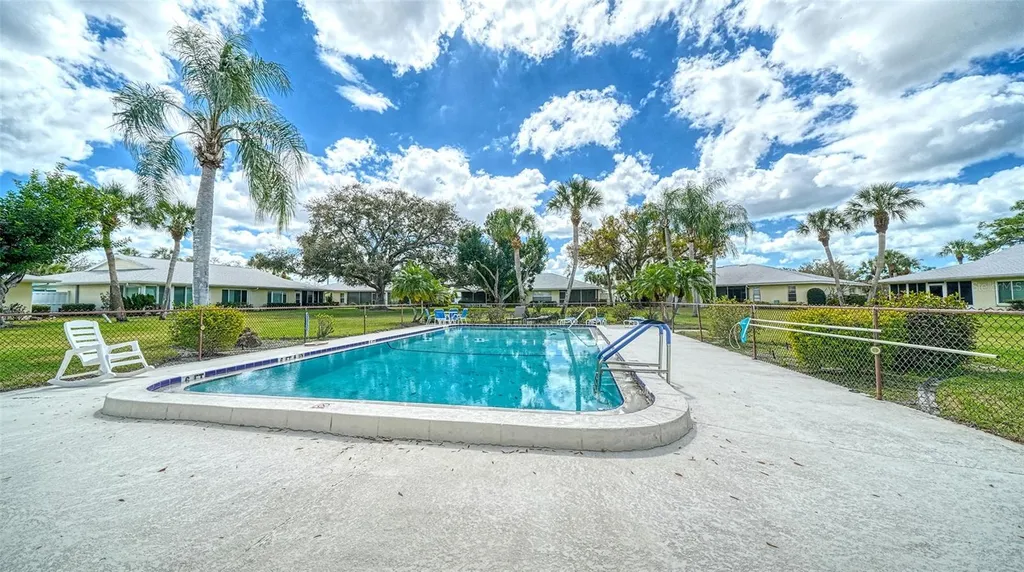 4103 Center Gate Boulevard Sarasota FL 34233