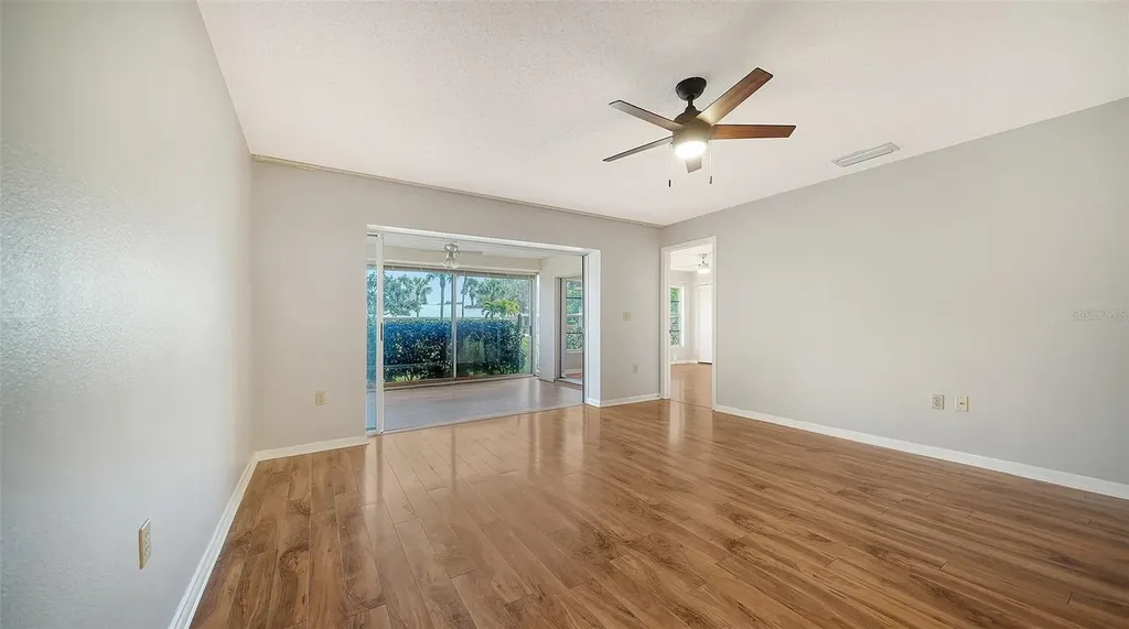 4103 Center Gate Boulevard Sarasota FL 34233