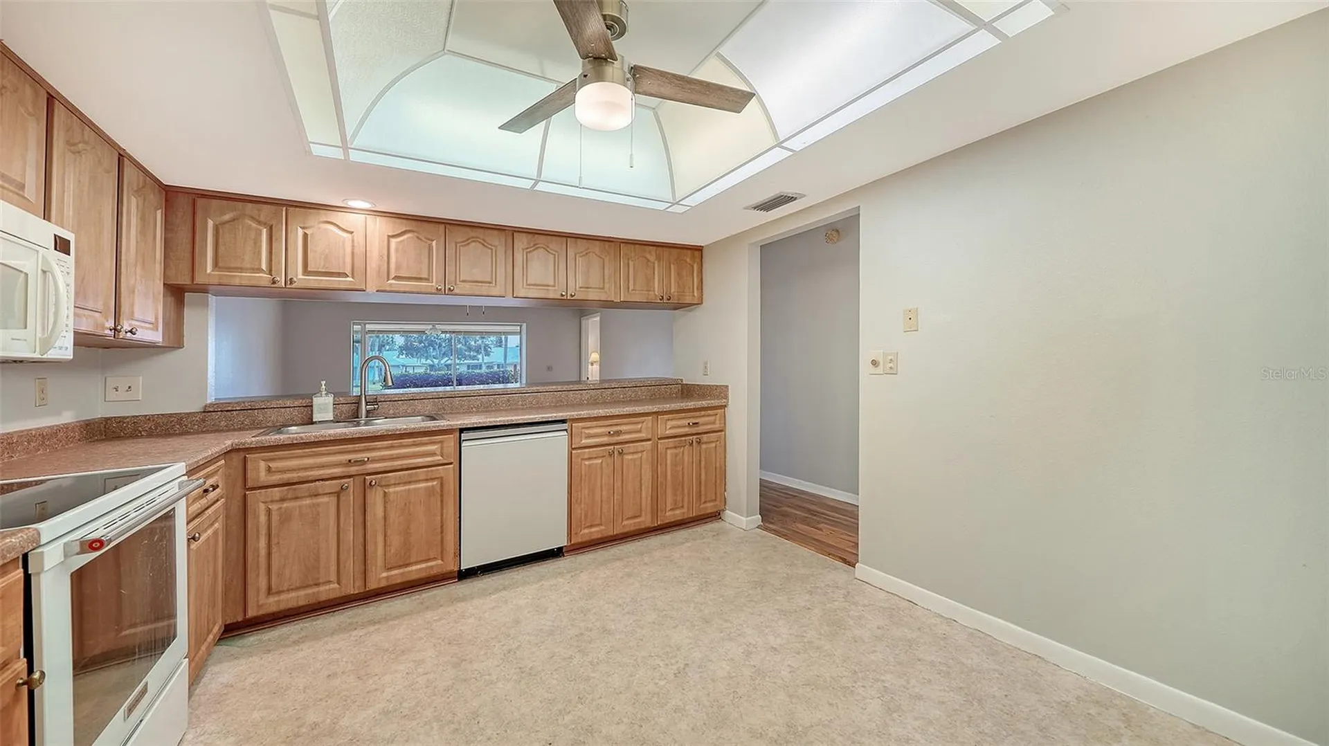 4103 Center Gate Boulevard Sarasota FL 34233