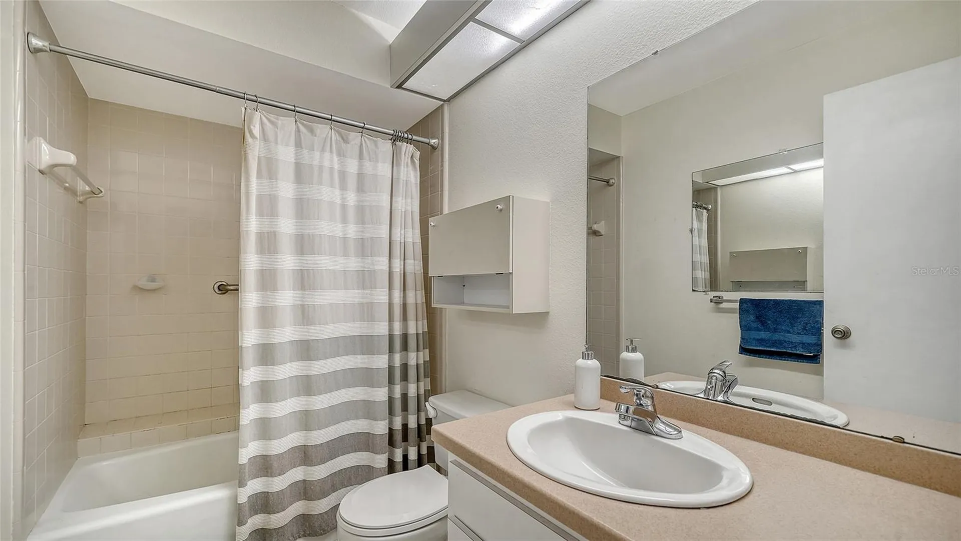 4103 Center Gate Boulevard Sarasota FL 34233