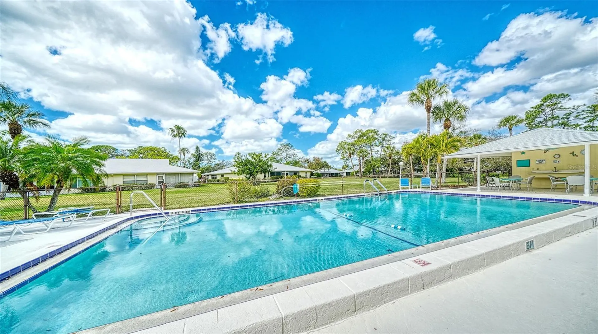 4103 Center Gate Boulevard Sarasota FL 34233