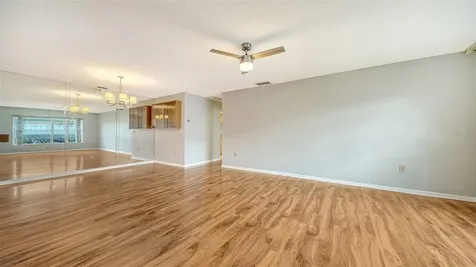 4103 Center Gate Boulevard Sarasota FL 34233
