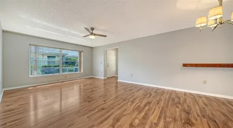 4103 Center Gate Boulevard Sarasota FL 34233