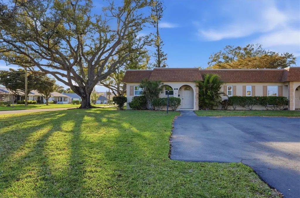 3504 38th Street W Bradenton FL 34205