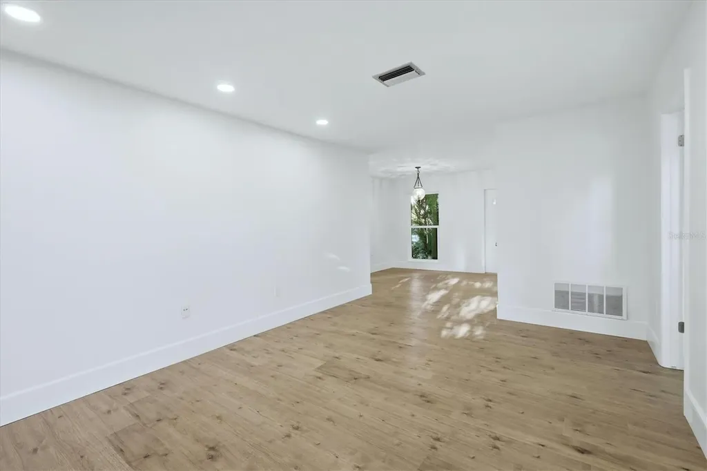 3504 38th Street W Bradenton FL 34205