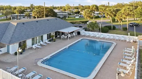 3504 38th Street W Bradenton FL 34205