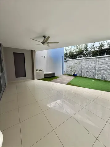 24 Calle 3 Senderos De Montehiedra San Juan PR 00926