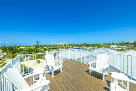332 Avenida De Mayo Sarasota FL 34242