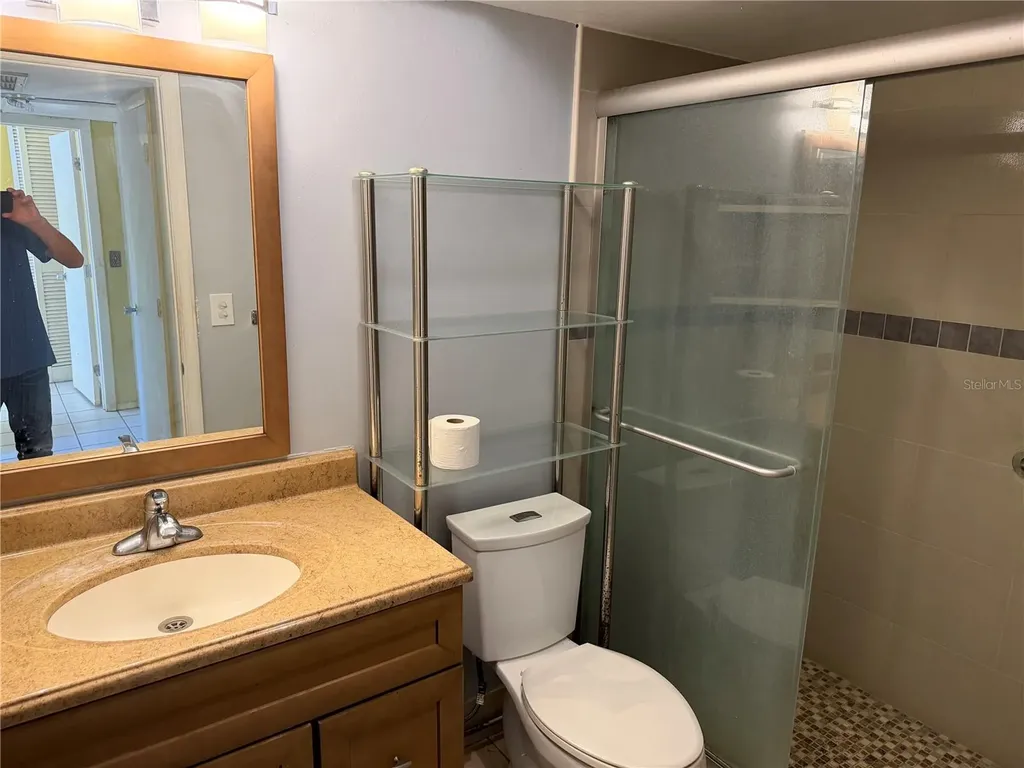 1221 Drew Street Clearwater FL 33755